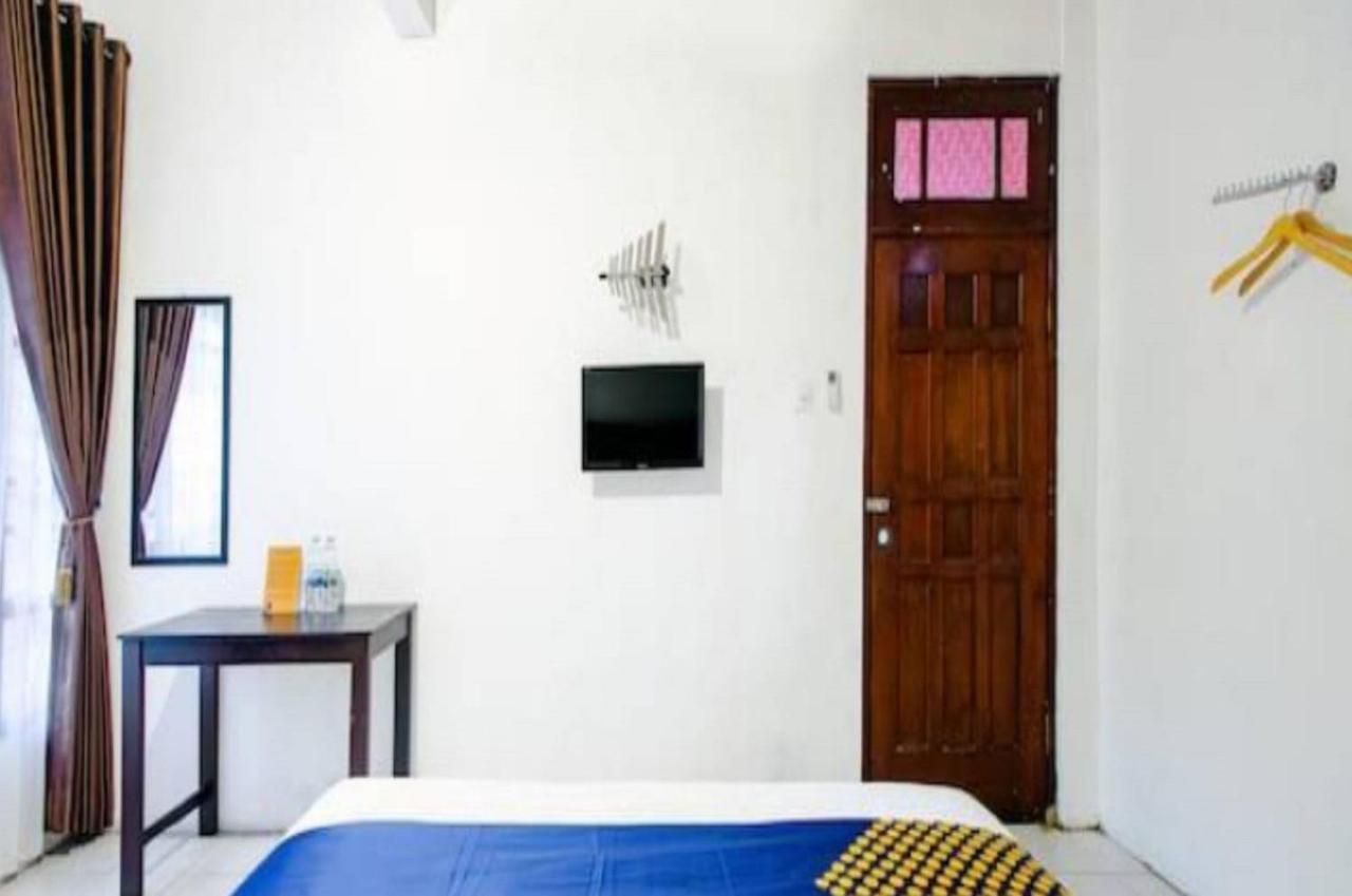 Spot On 2107 Ijo Pupus Syariah Residence Baturetno المظهر الخارجي الصورة