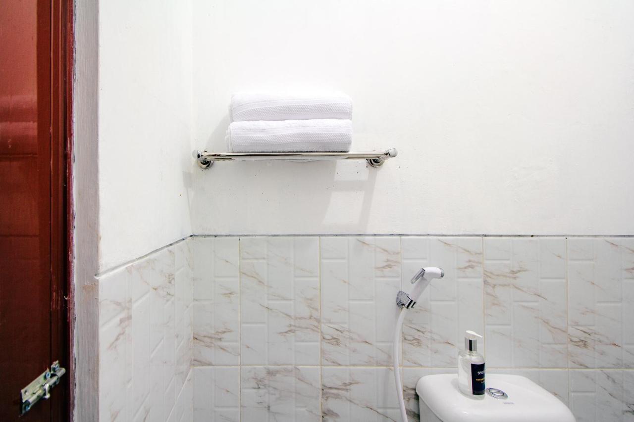 Spot On 2107 Ijo Pupus Syariah Residence Baturetno المظهر الخارجي الصورة