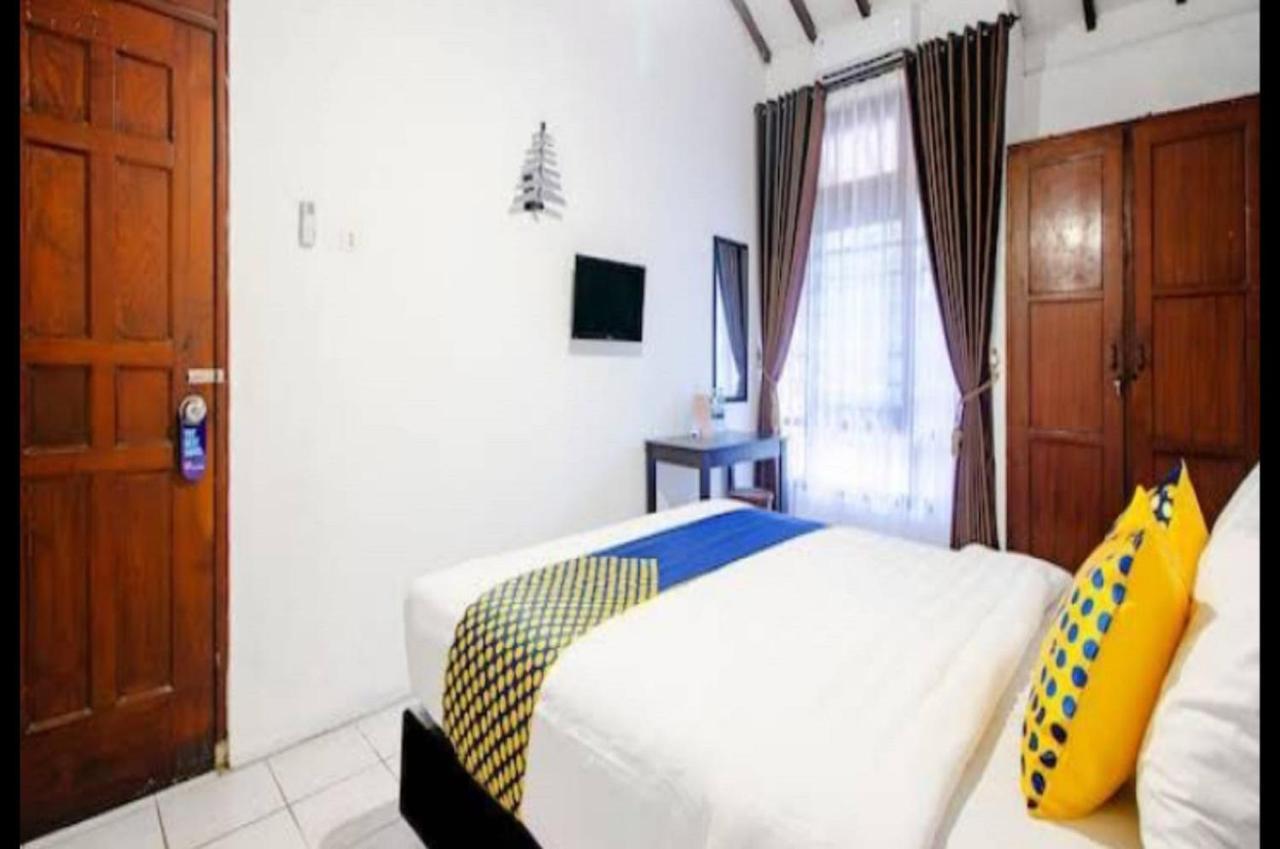 Spot On 2107 Ijo Pupus Syariah Residence Baturetno المظهر الخارجي الصورة